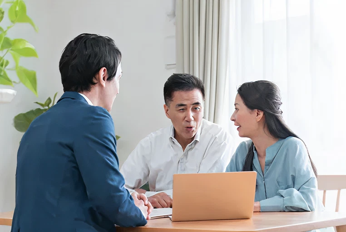 お客様ごとに最適な売却方法をご提案するイメージ